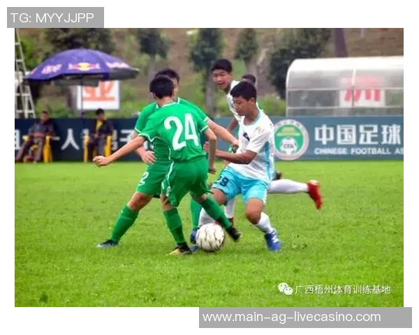 广东足球队崛起之路探秘如何在全国赛场上展现实力与风采 广东足球队崛起之路探秘如何在全国赛场上展现实力与风采